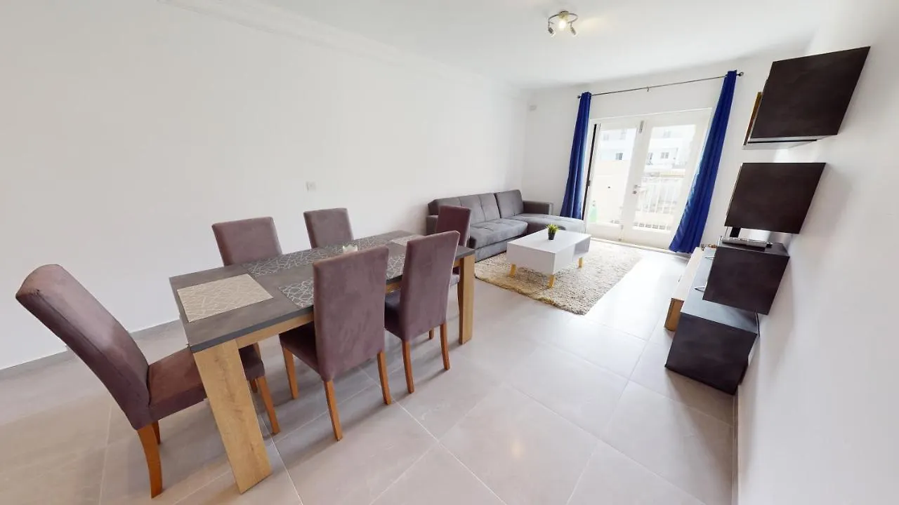 Modern 3-Bedroom Apartment Pieta Malta